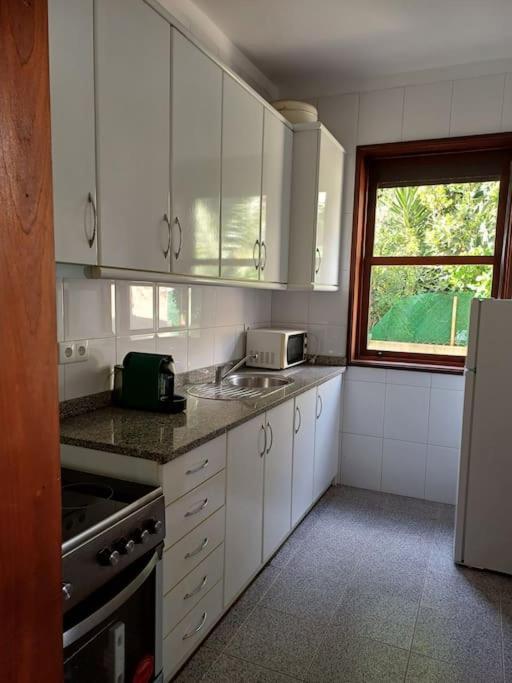 Roomy & Patio - 2 Bedroom Flat Porto Luaran gambar