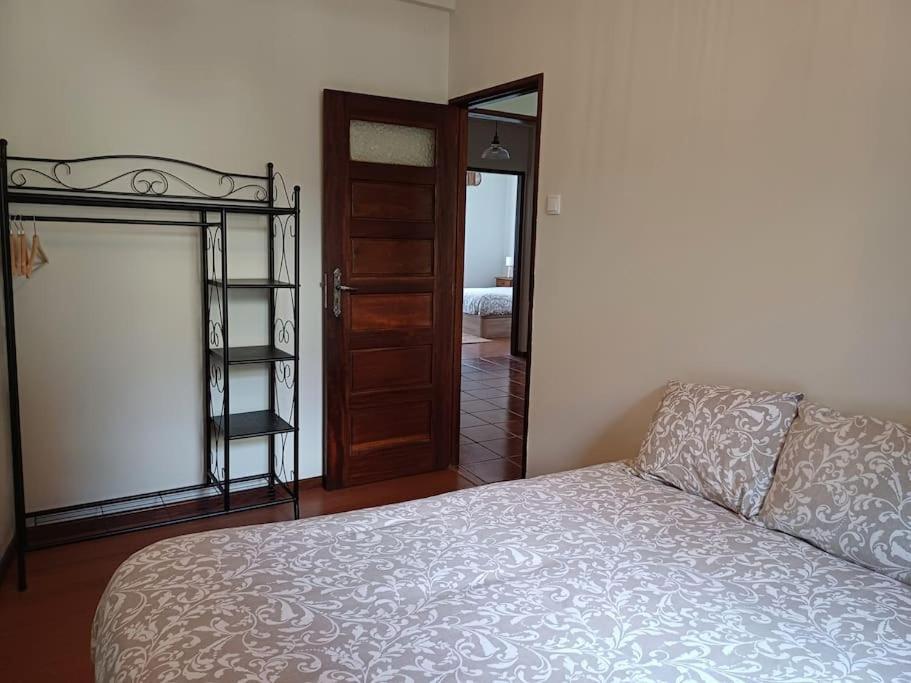 Roomy & Patio - 2 Bedroom Flat Porto Luaran gambar