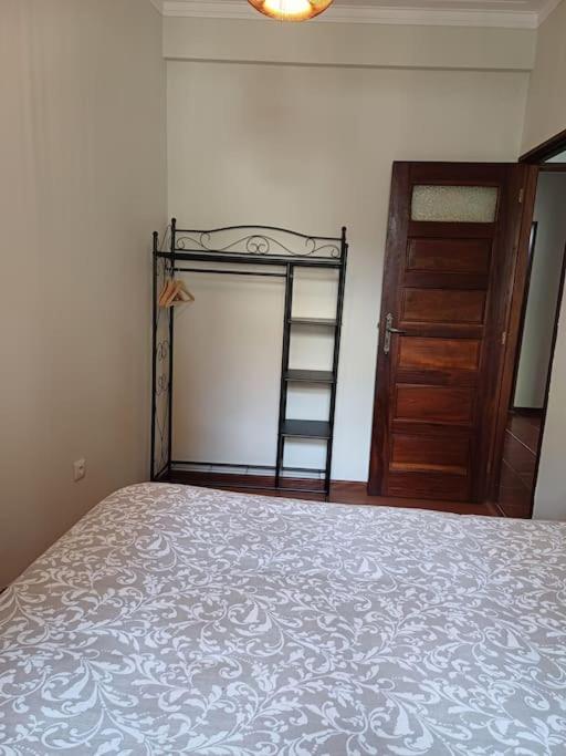Roomy & Patio - 2 Bedroom Flat Porto Luaran gambar
