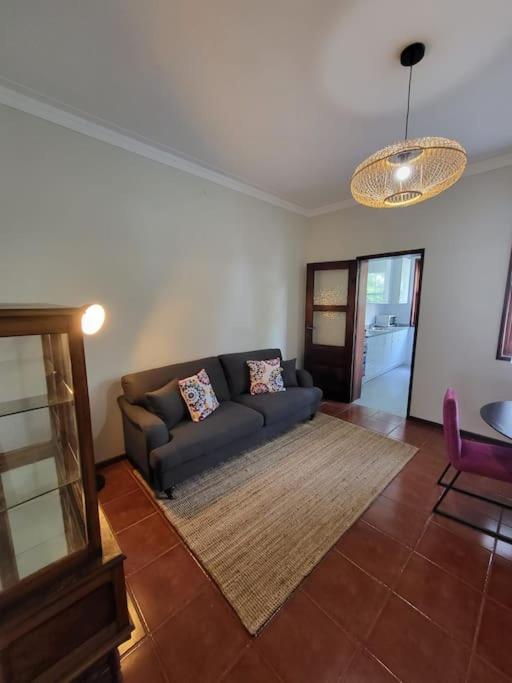 Roomy & Patio - 2 Bedroom Flat Porto Luaran gambar