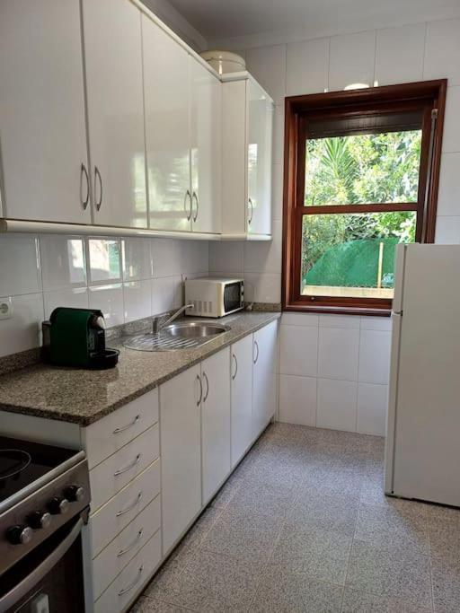 Roomy & Patio - 2 Bedroom Flat Porto Luaran gambar